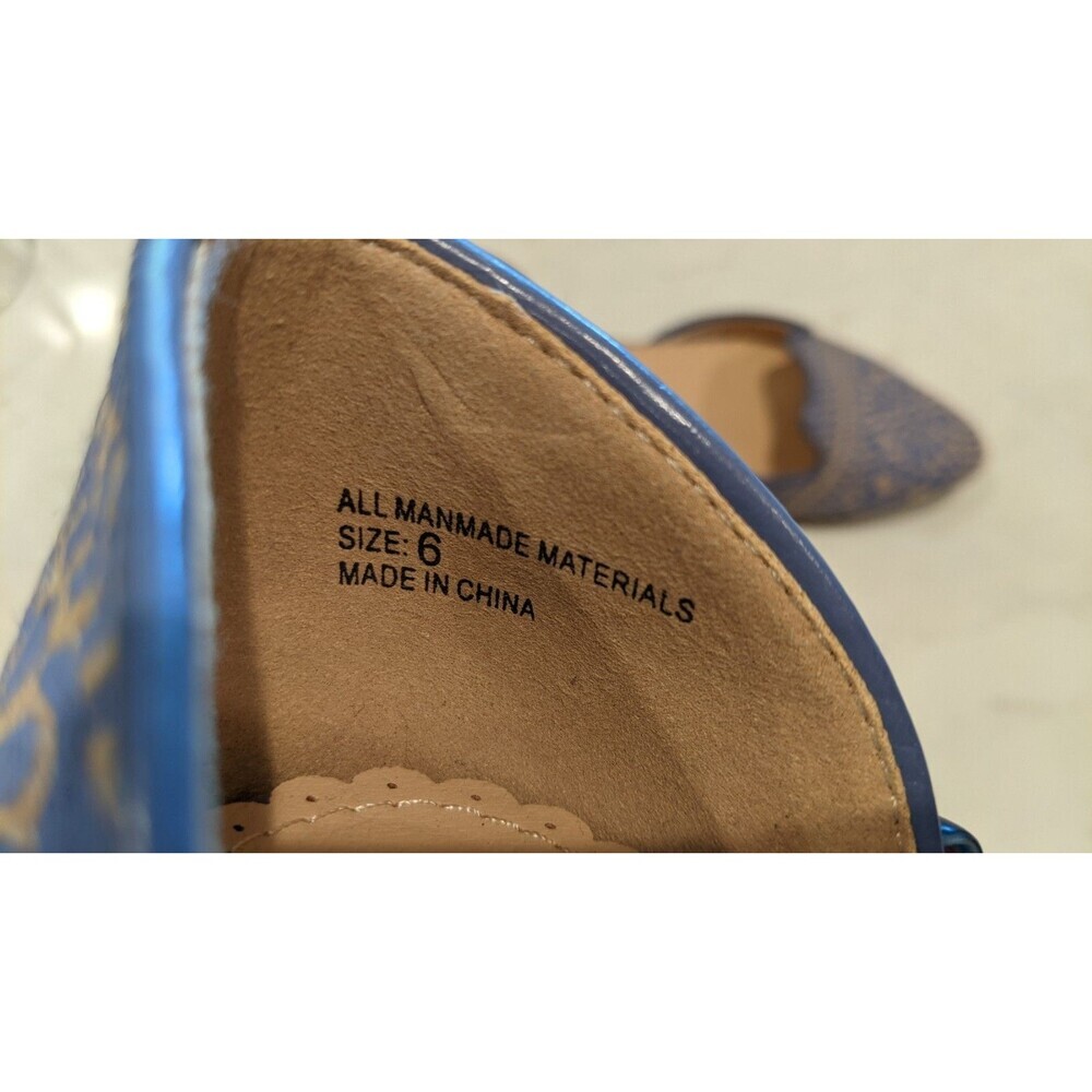 SOFT SURROUNDINGS Amelia D'orsay Medallion Blue/Gold Flats Shoes Size 6 - Picture 9 of 9